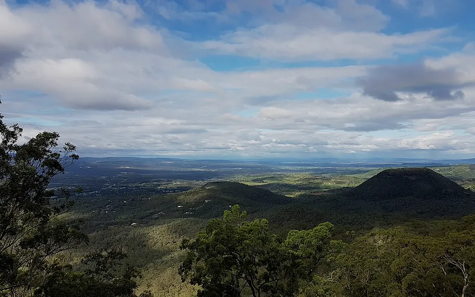 The view from Picnic Point lookout over the range at Toowoomba